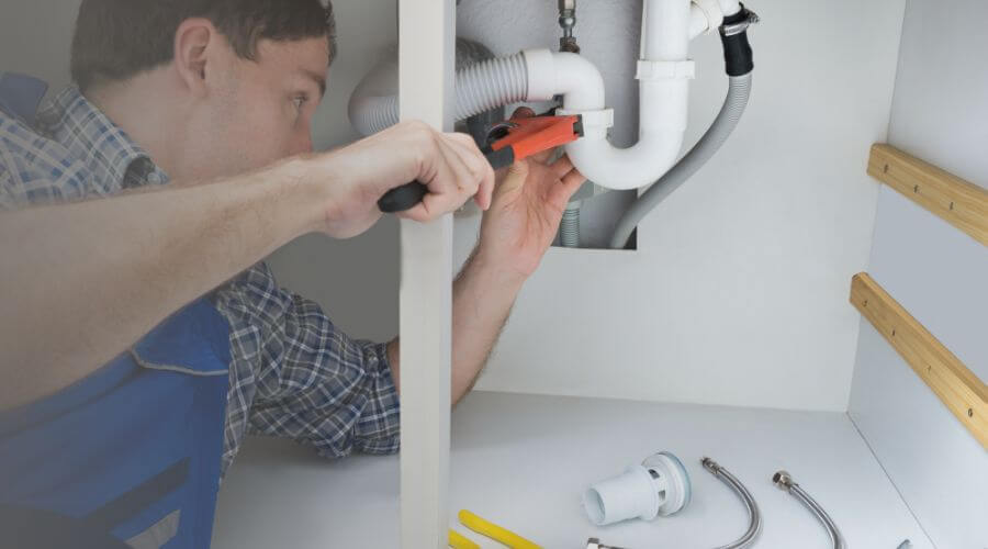 Professional water heater repair in Ratcliff, TX